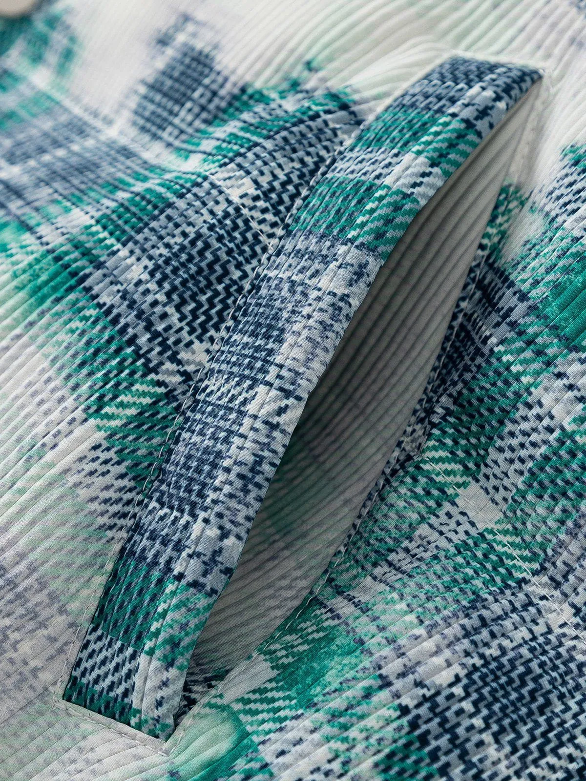 Aelfric Eden Cloud Plaid Graphic Coat sold by Aelfric Eden product image thumbnail 4