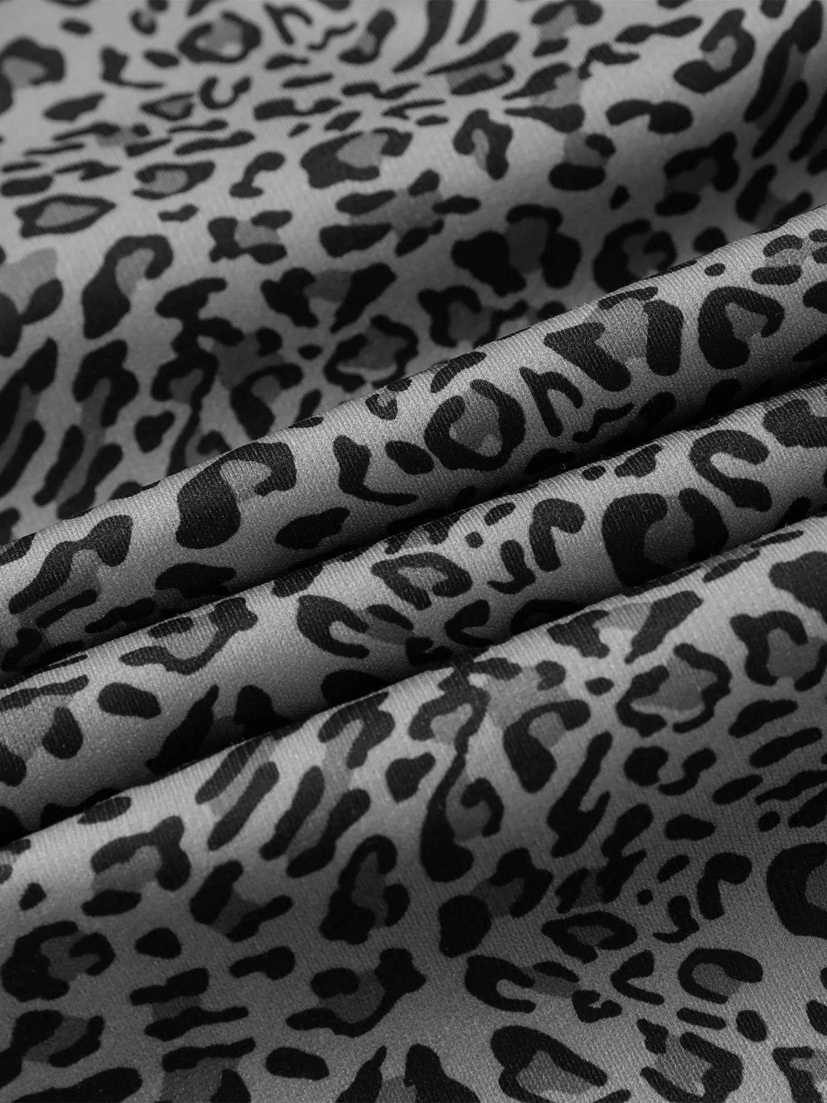 Aelfric Eden Grey Leopard Print Loose Jeans sold by Aelfric Eden product image thumbnail 4