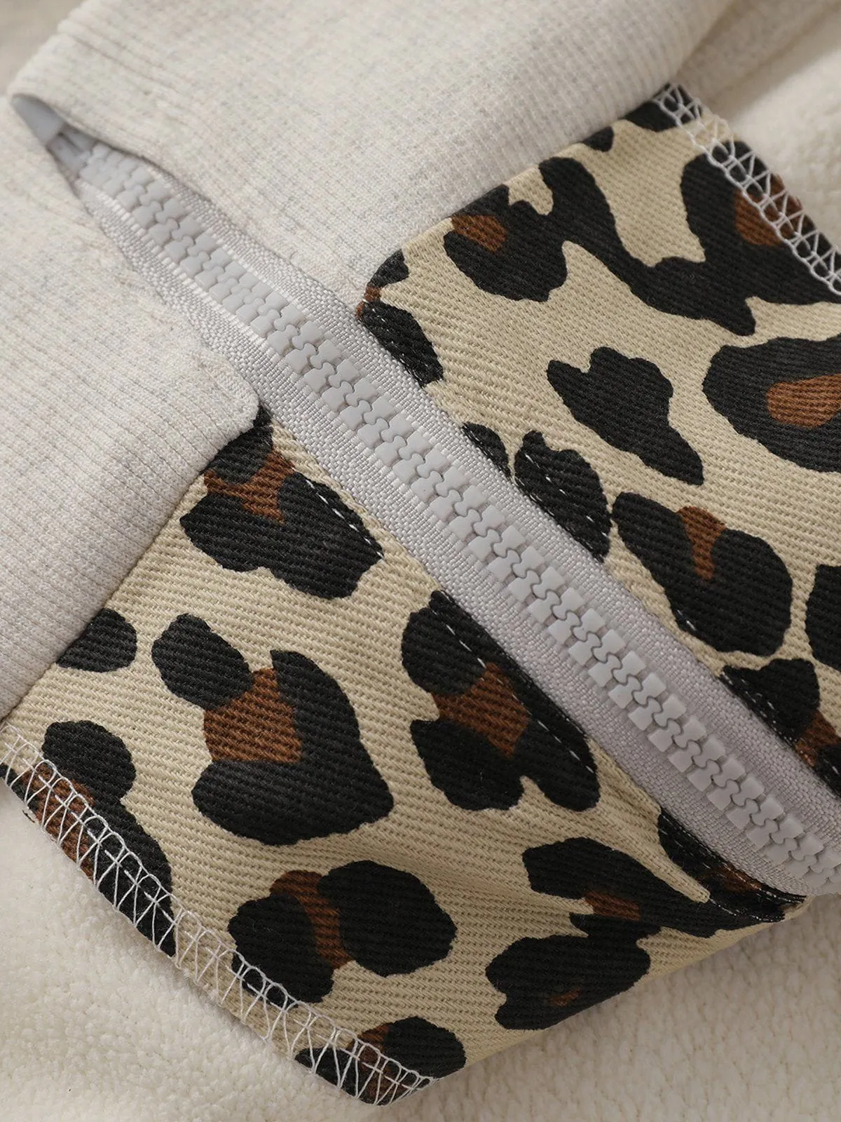 Aelfric Eden Leopard Print Patchwork Zip Up Hoodie sold by Aelfric Eden product image thumbnail 4