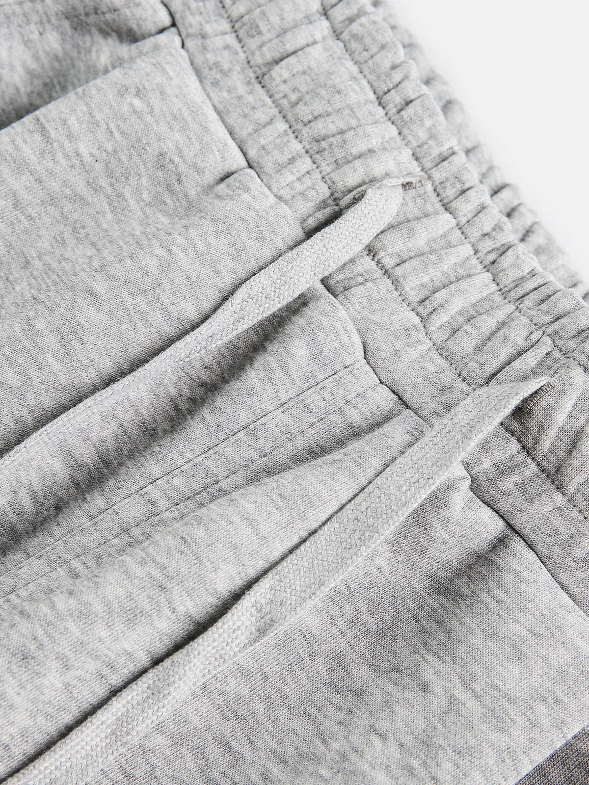 Aelfric Eden Multi Pocket Longline Shorts sold by Aelfric Eden product image thumbnail 4