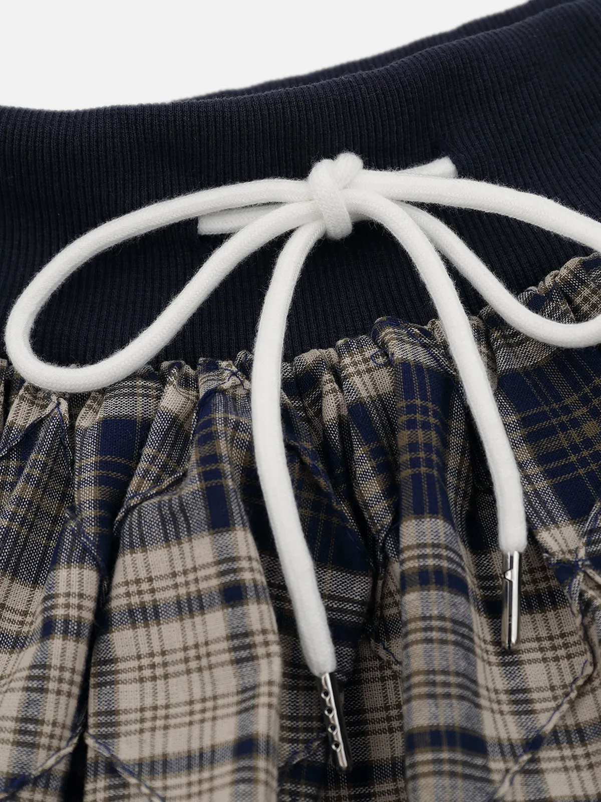 Aelfric Eden Vintage Plaid Skirt sold by Aelfric Eden product image thumbnail 4