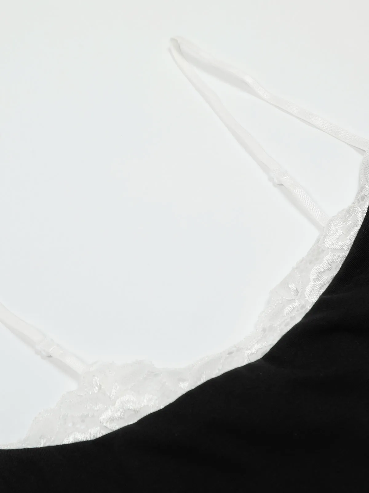 Aelfric Eden Lace Patchwork Cami Top sold by Aelfric Eden product image thumbnail 5