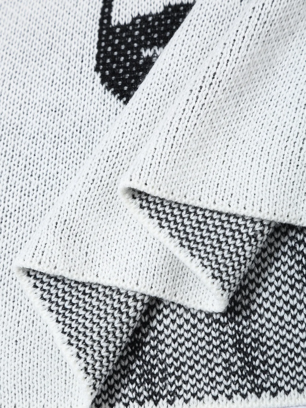 Aelfric Eden 77 V-Neck Knit sold by Aelfric Eden product image thumbnail 5