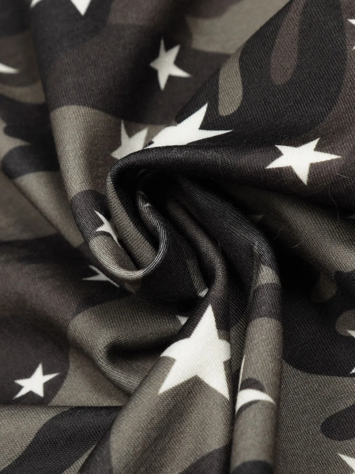 Aelfric Eden CAMO Star Zip Up Hoodie sold by Aelfric Eden product image thumbnail 4