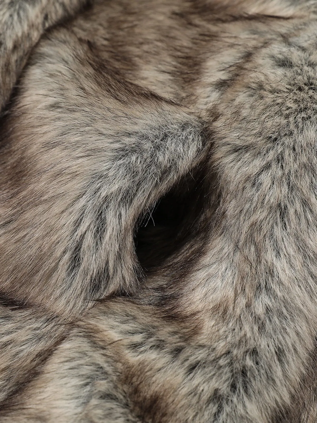 Aelfric Eden Faux Fur Cropped Coat sold by Aelfric Eden product image thumbnail 3