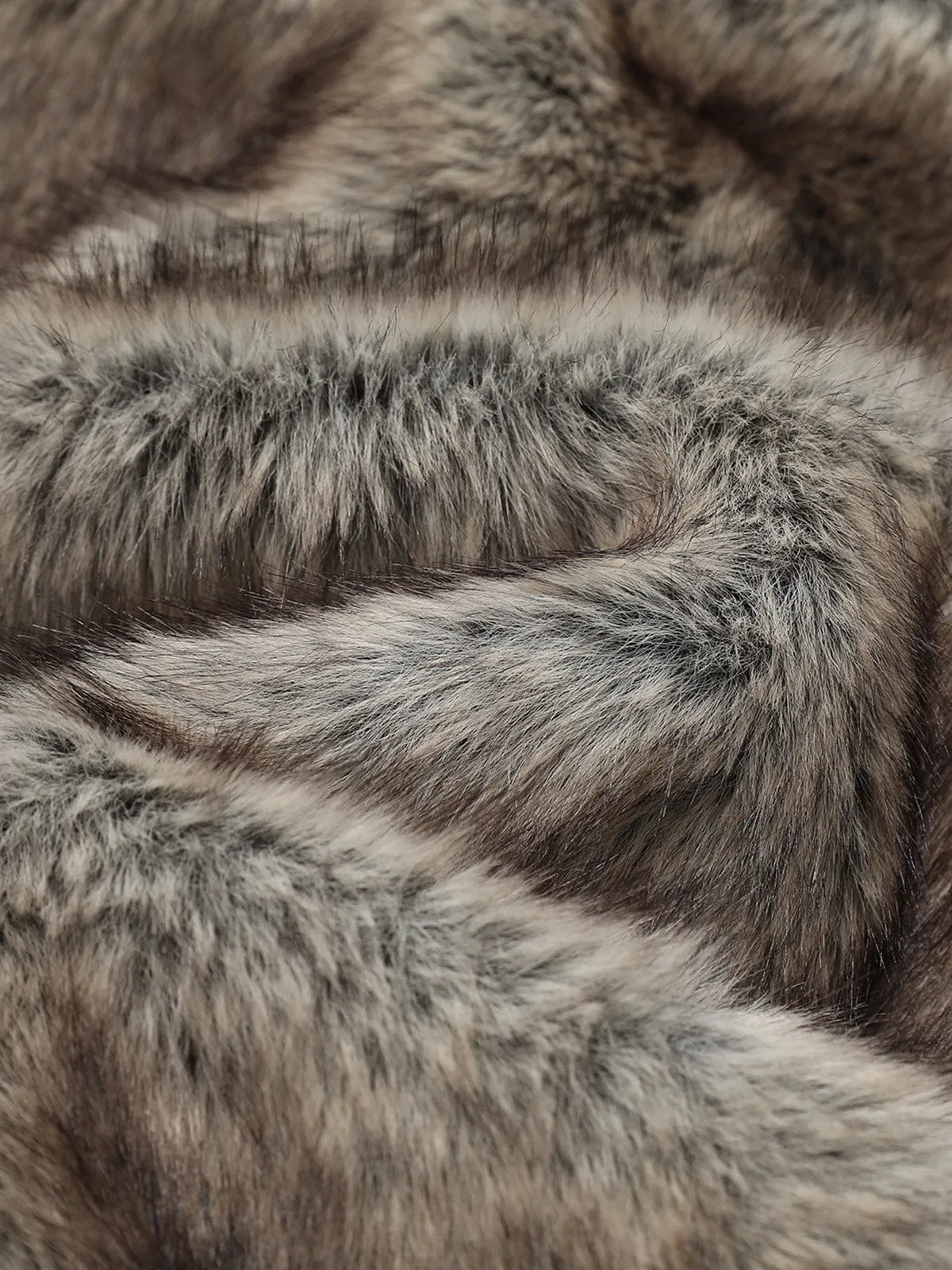 Aelfric Eden Faux Fur Cropped Coat sold by Aelfric Eden product image thumbnail 4