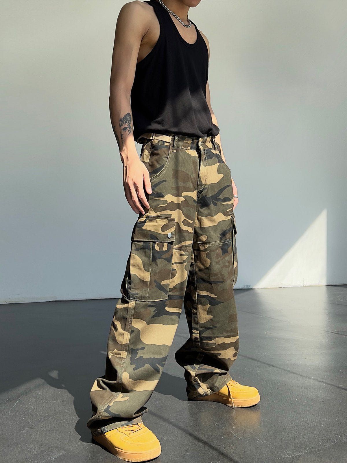 Aelfric Eden Vintage Camouflage Cargo Pants sold by Aelfric Eden product image thumbnail 2