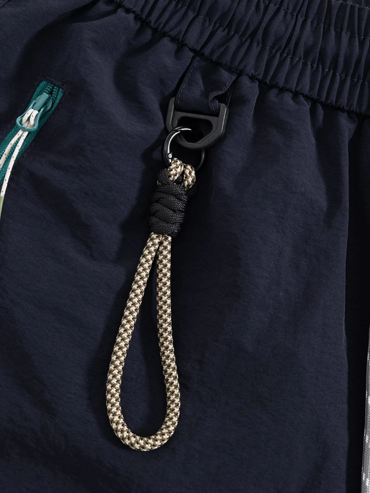 Aelfric Eden Contrast Zip Utility Shorts sold by Aelfric Eden product image thumbnail 5