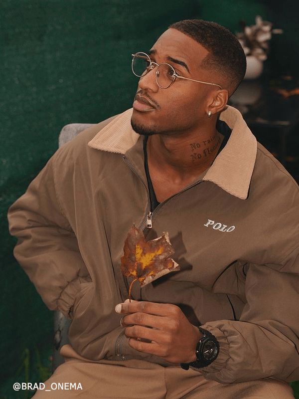 Aelfric Eden Vintage Embroidered Polo Coat sold by Aelfric Eden product image thumbnail 2