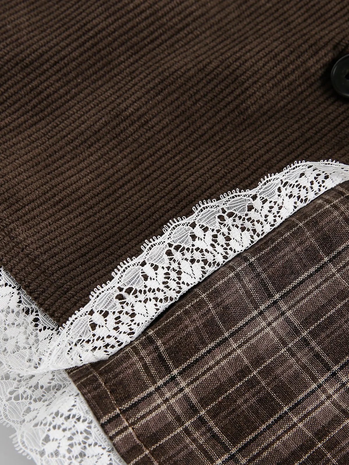 Aelfric Eden Plaid Lace Patchwork Jacket sold by Aelfric Eden product image thumbnail 5