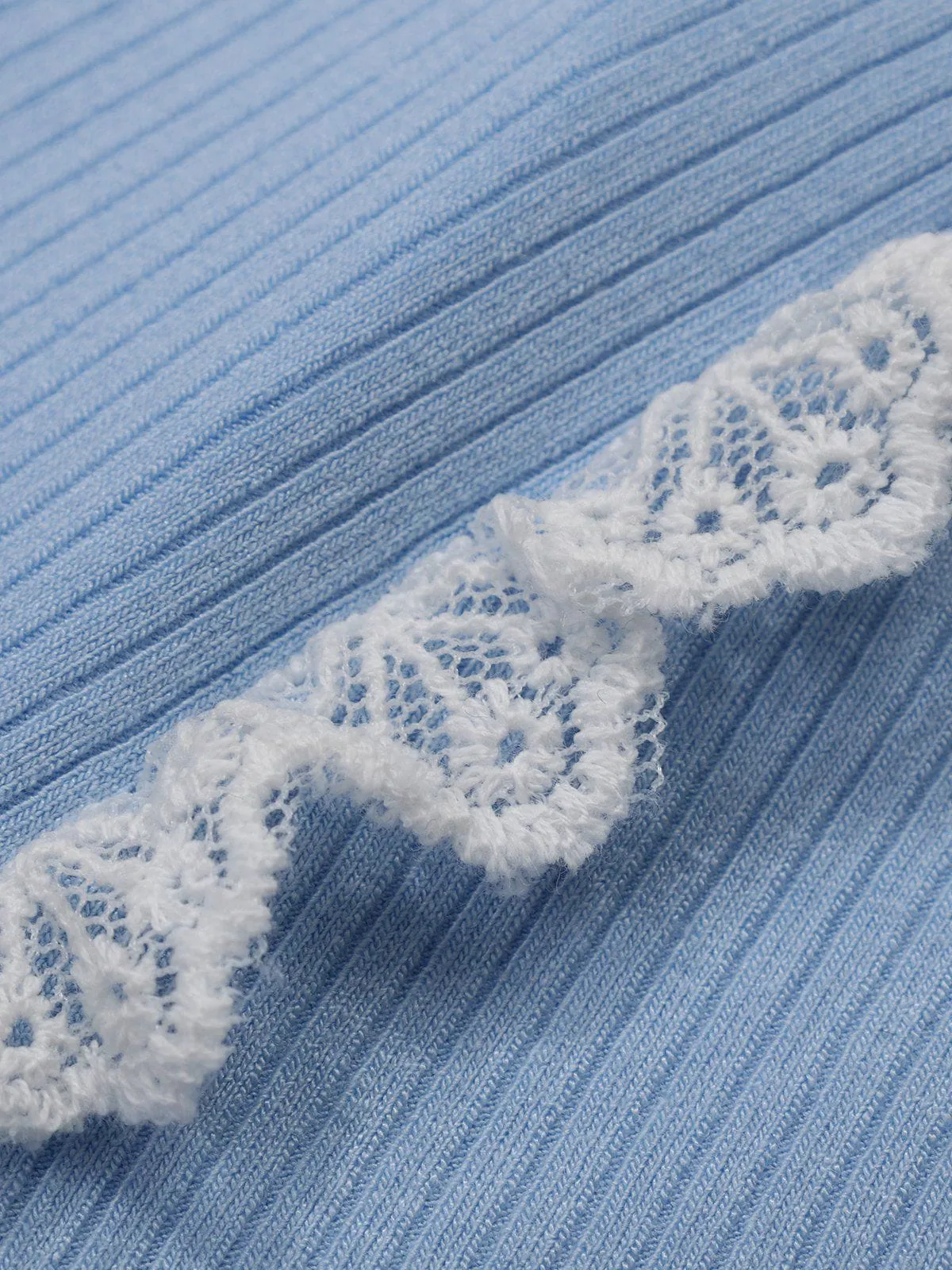 Aelfric Eden Embroidery Bow Lace Tee sold by Aelfric Eden product image thumbnail 5