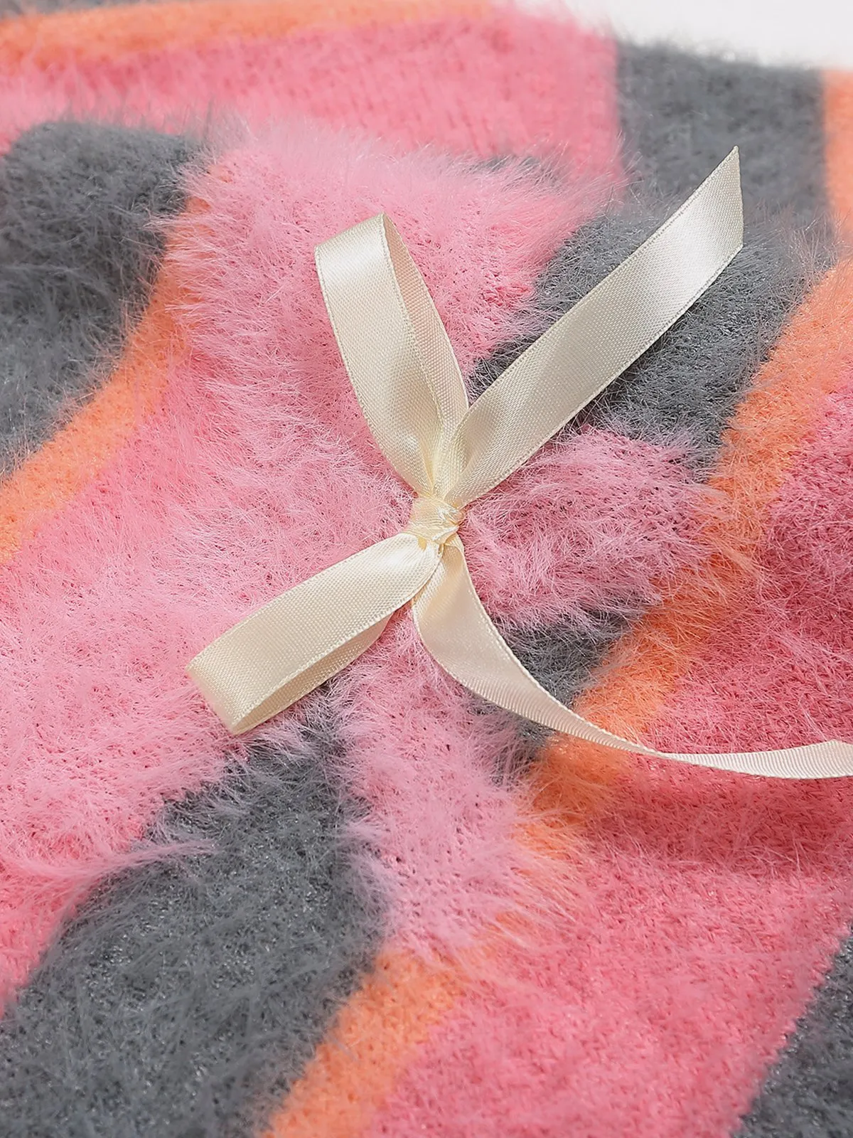 Aelfric Eden Bow Stripe Knit Zip Up Hoodie sold by Aelfric Eden product image thumbnail 4