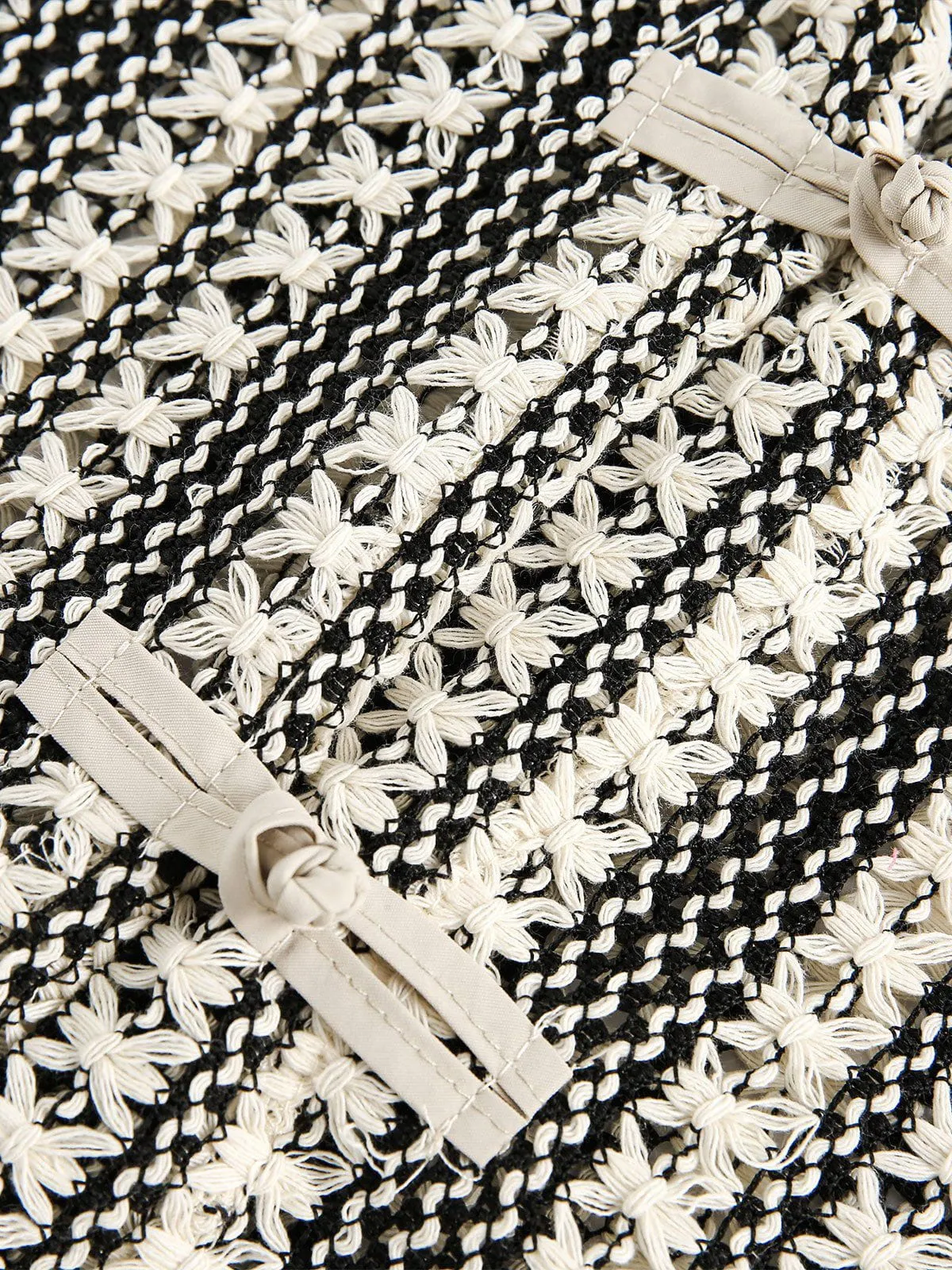 Aelfric Eden Flower Cut-Out Short Sleeve Shirt sold by Aelfric Eden product image thumbnail 3