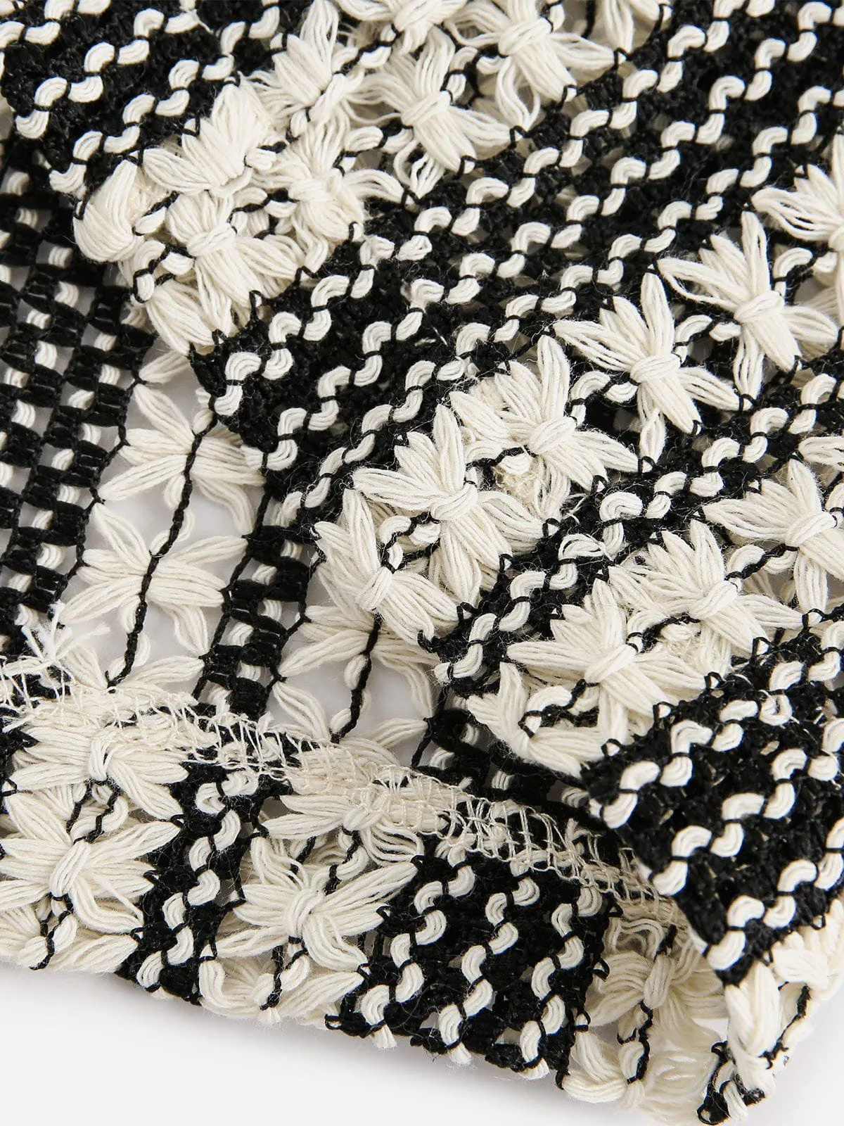 Aelfric Eden Flower Cut-Out Short Sleeve Shirt sold by Aelfric Eden product image thumbnail 4