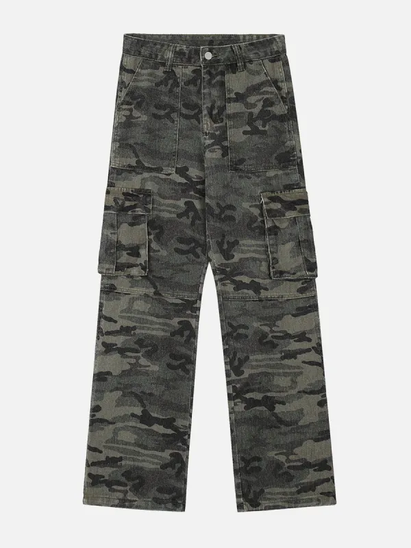 Aelfric Eden Green Camo Big Pocket Cargo Pants sold by Aelfric Eden