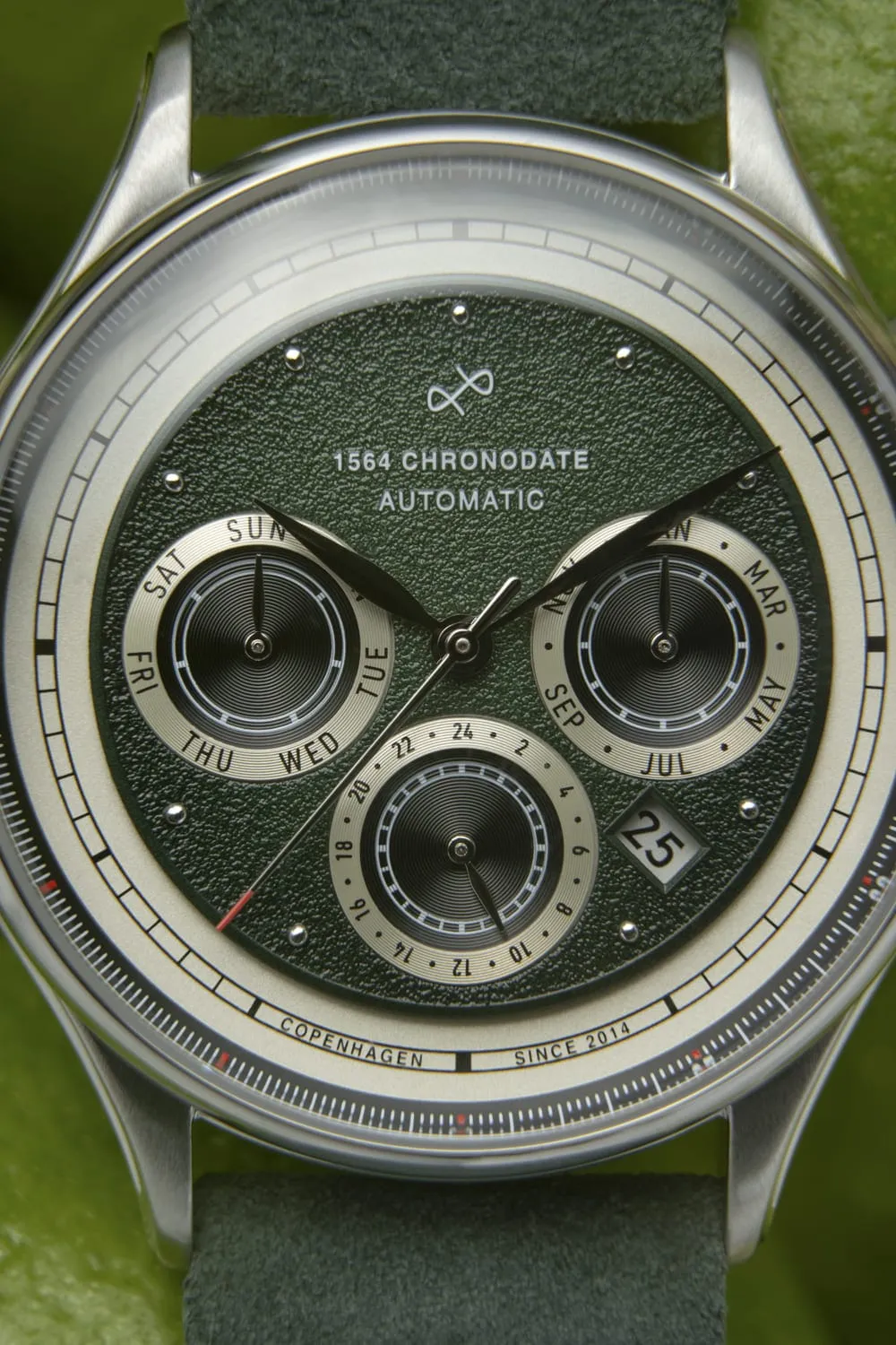 1564 Chronodate Automatic, Steel / Garnish Green sold by About Vintage product image thumbnail 5