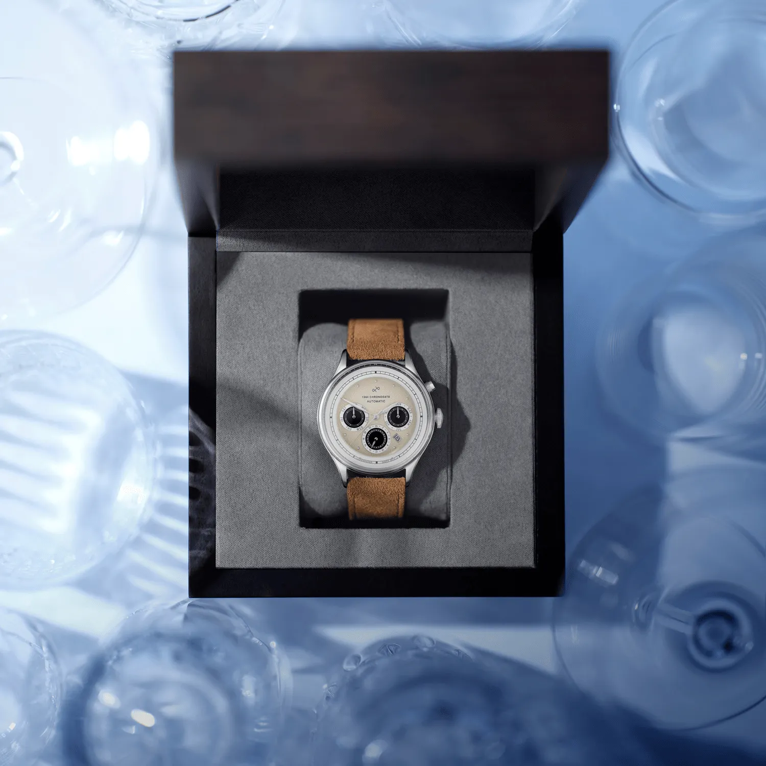 1564 Chronodate Automatic, Steel / Off White sold by About Vintage product image thumbnail 3