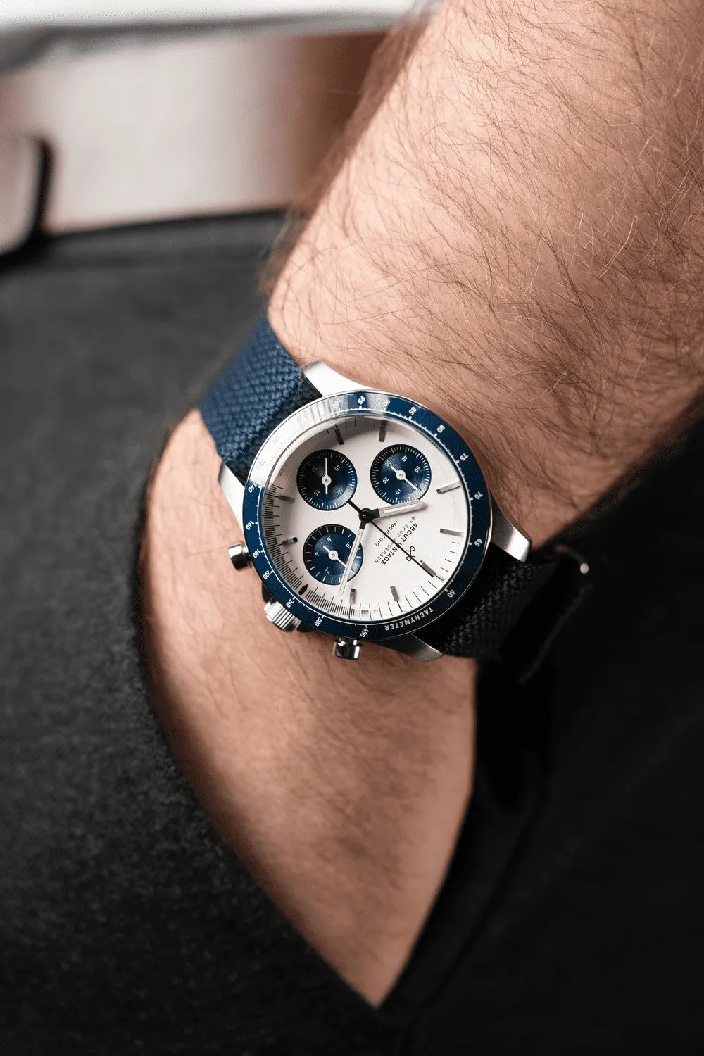 1960 Racing Chronograph, Steel / Navy & White sold by About Vintage product image thumbnail 2