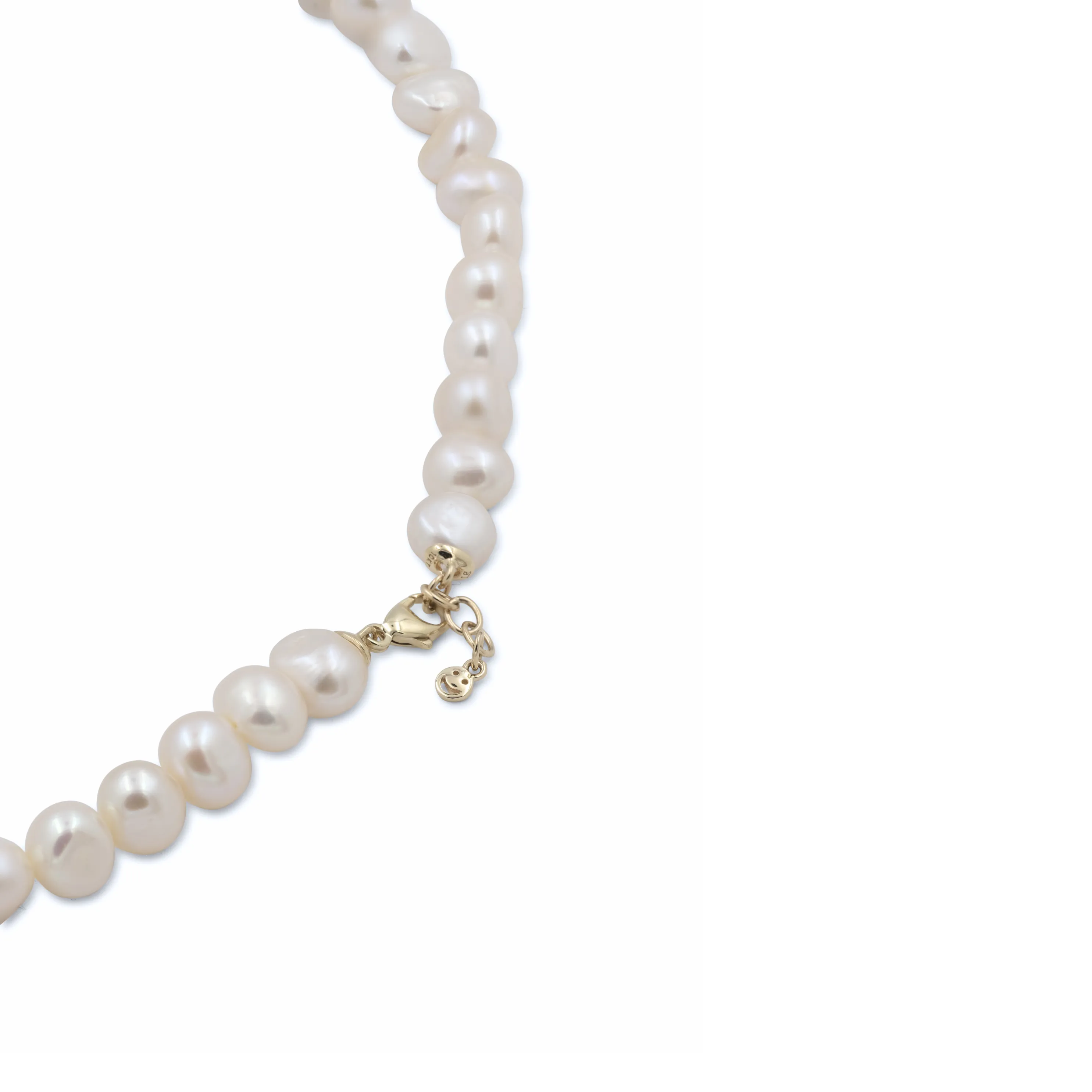 THE SIGNATURE PEARL NECKLACE sold by Lisa Gozlan product image thumbnail 2