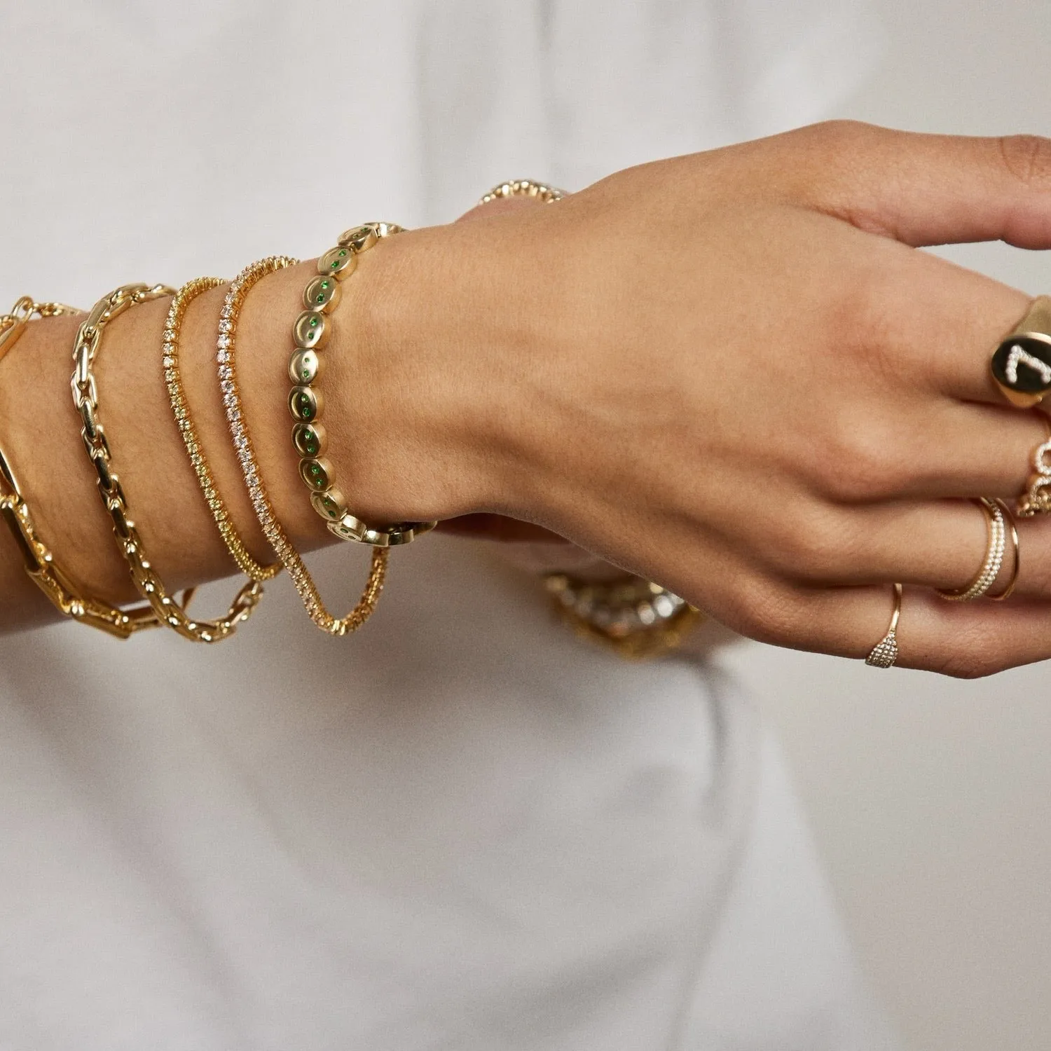 THE CLASSIC 2.5MM TENNIS BRACELET sold by Lisa Gozlan product image thumbnail 3