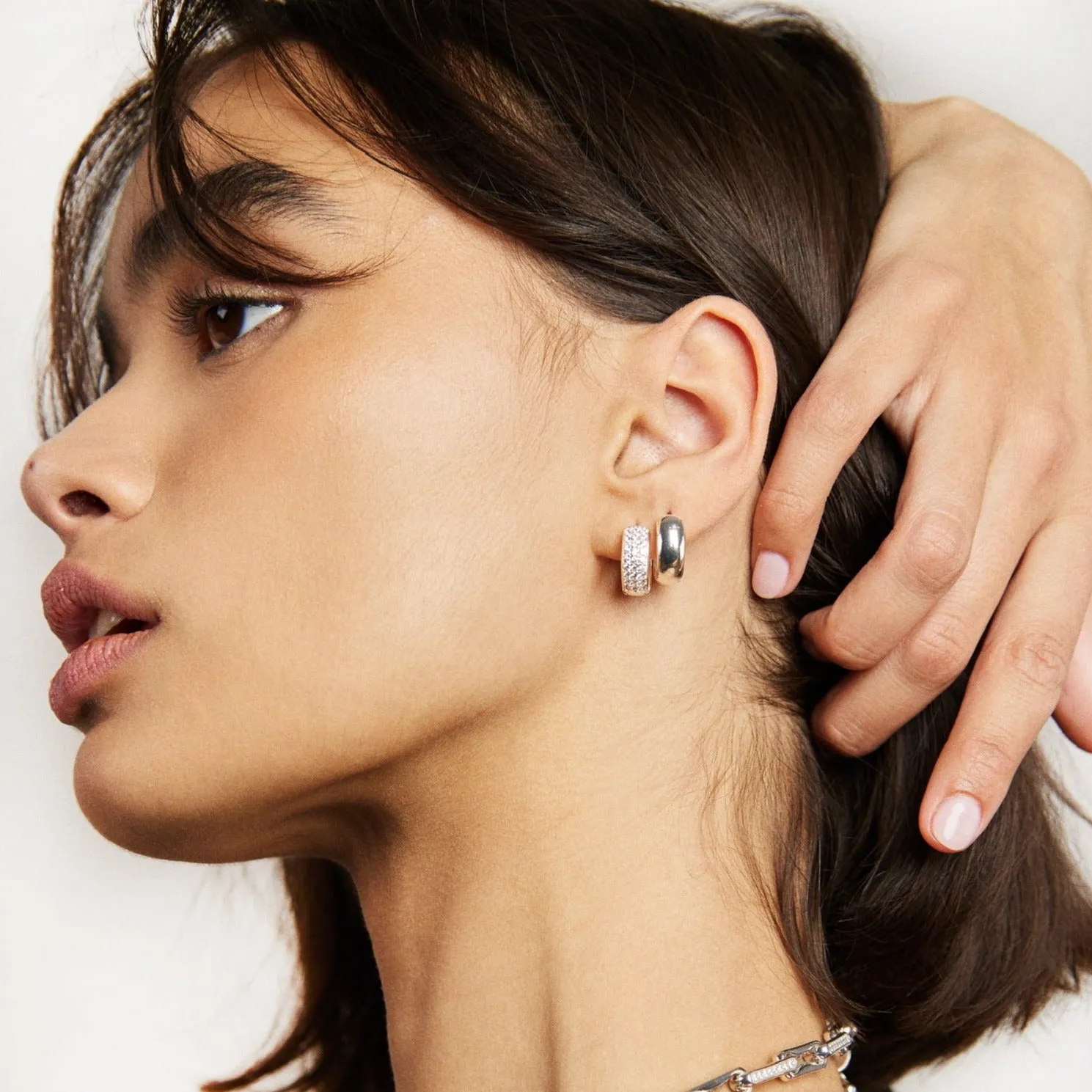 E042 'BOLD HUGGIE' sold by Lisa Gozlan product image thumbnail 4