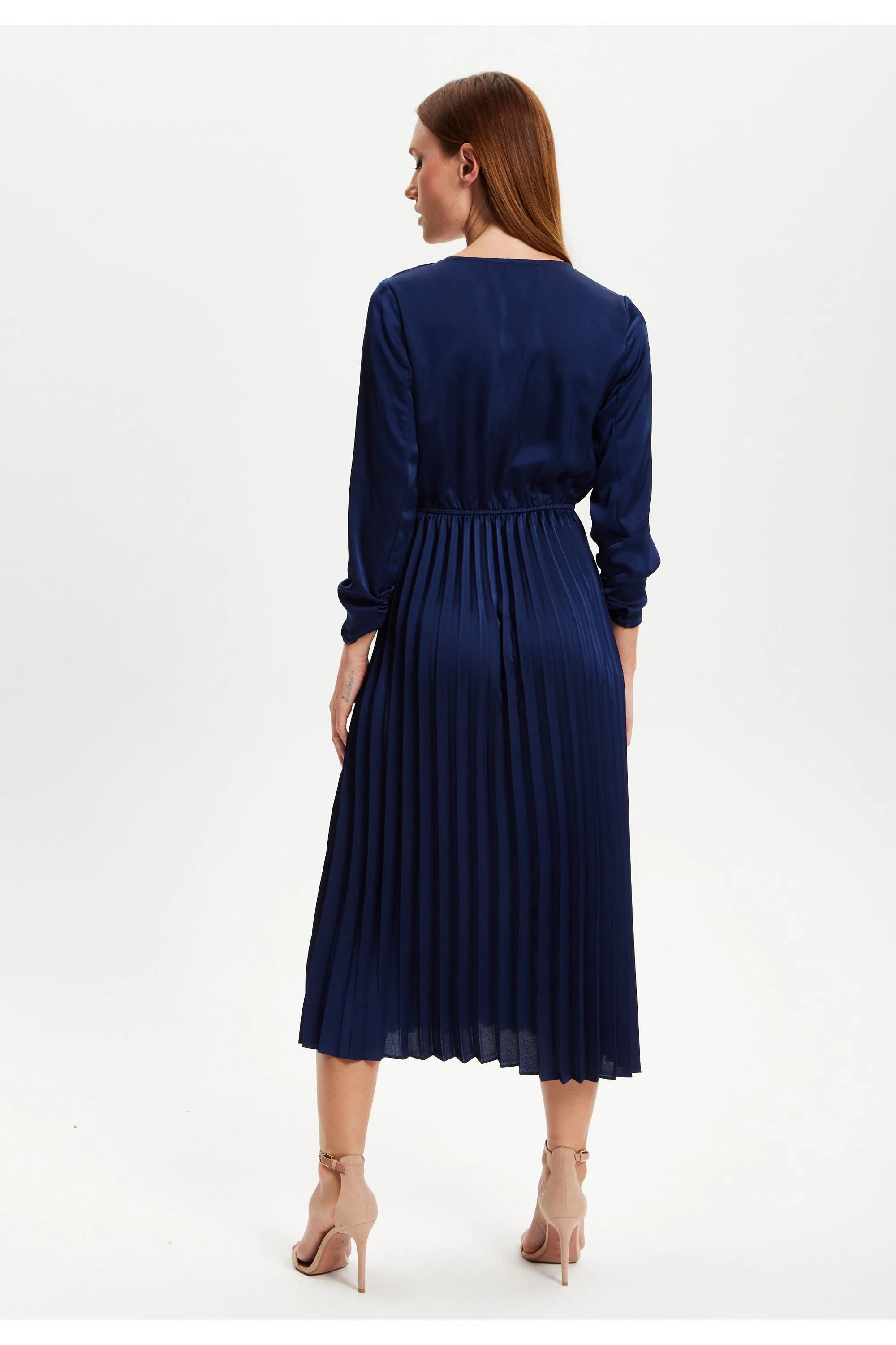 Navy Midi Dress With Pleat Details by Liquorish sold by Goddiva product image thumbnail 5