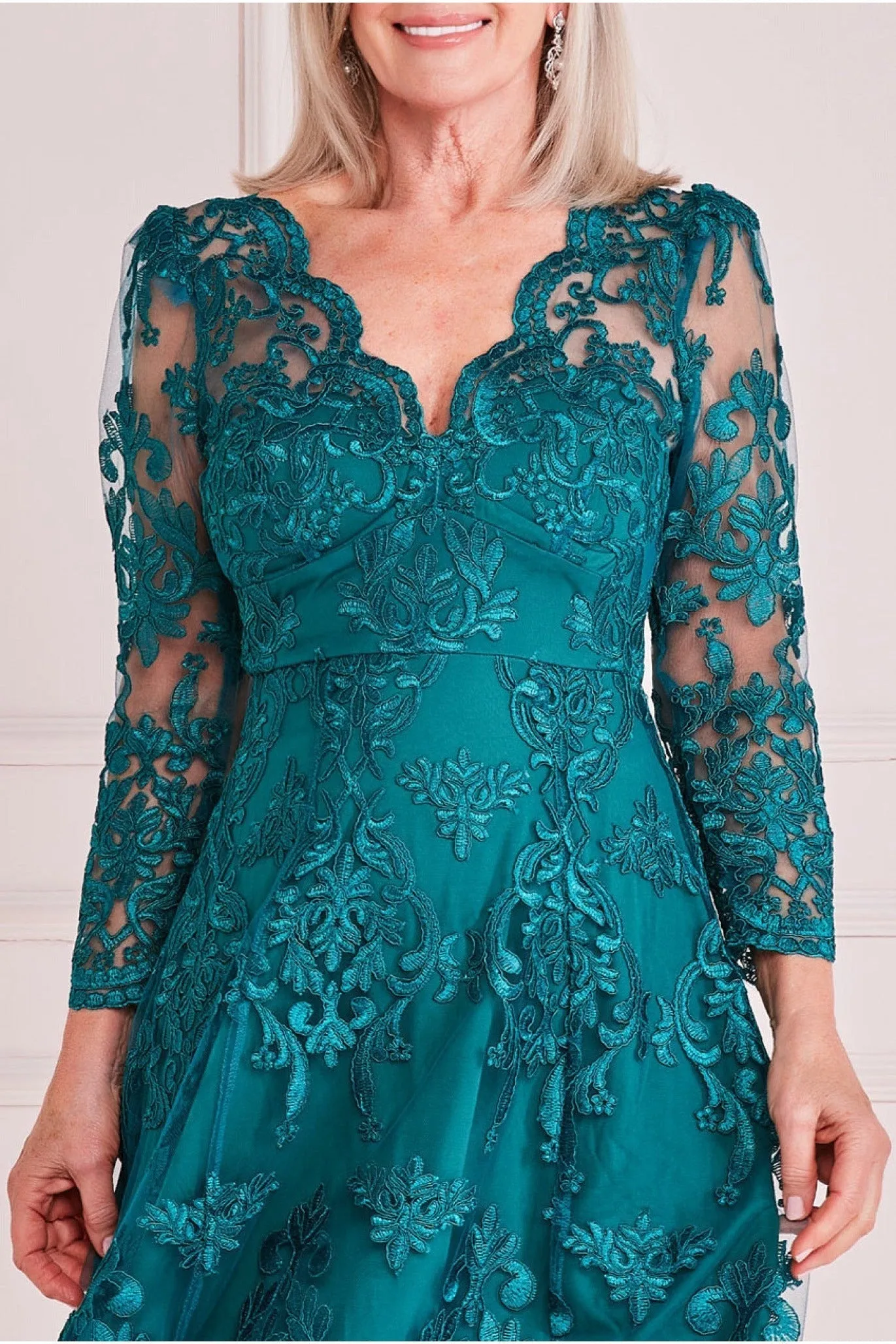 Scalloped Dipped Hem Lace Midi - Emerald Green by Goddiva sold by Goddiva product image thumbnail 3