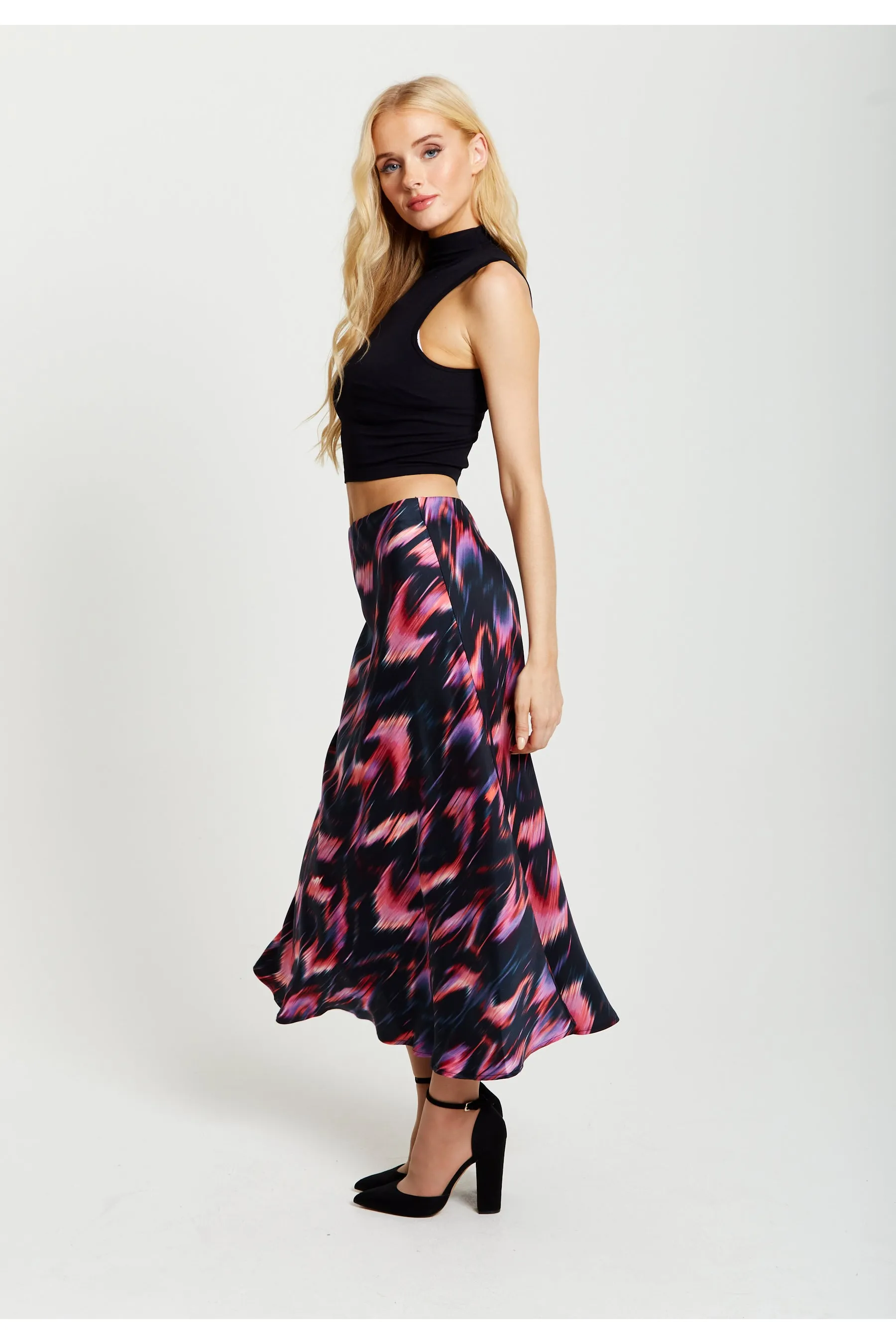 Liquorish Abstract Ikat Print Midi Skirt In Black And Pink sold by Goddiva product image thumbnail 3