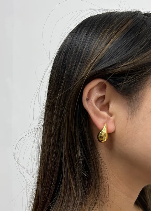 Mini Waterdrop Earring In Gold by SVNX sold by Goddiva