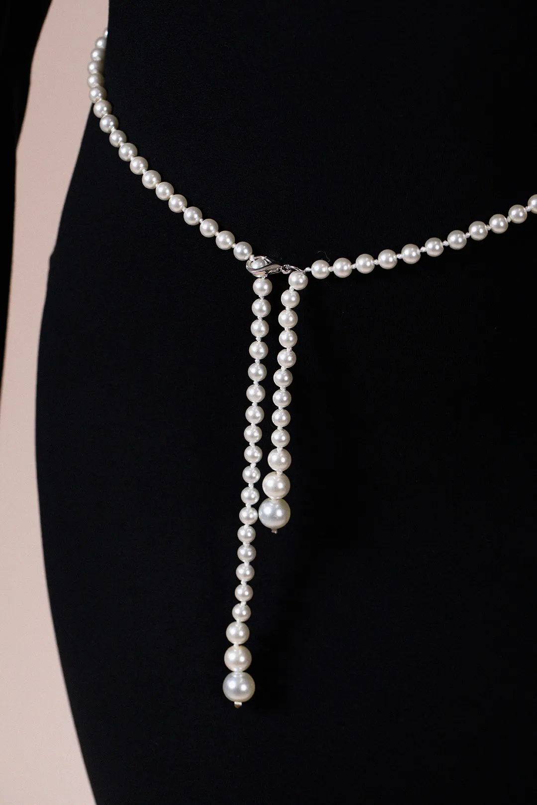 Pearl Chain Belt In Silver by SVNX sold by Goddiva product image thumbnail 2