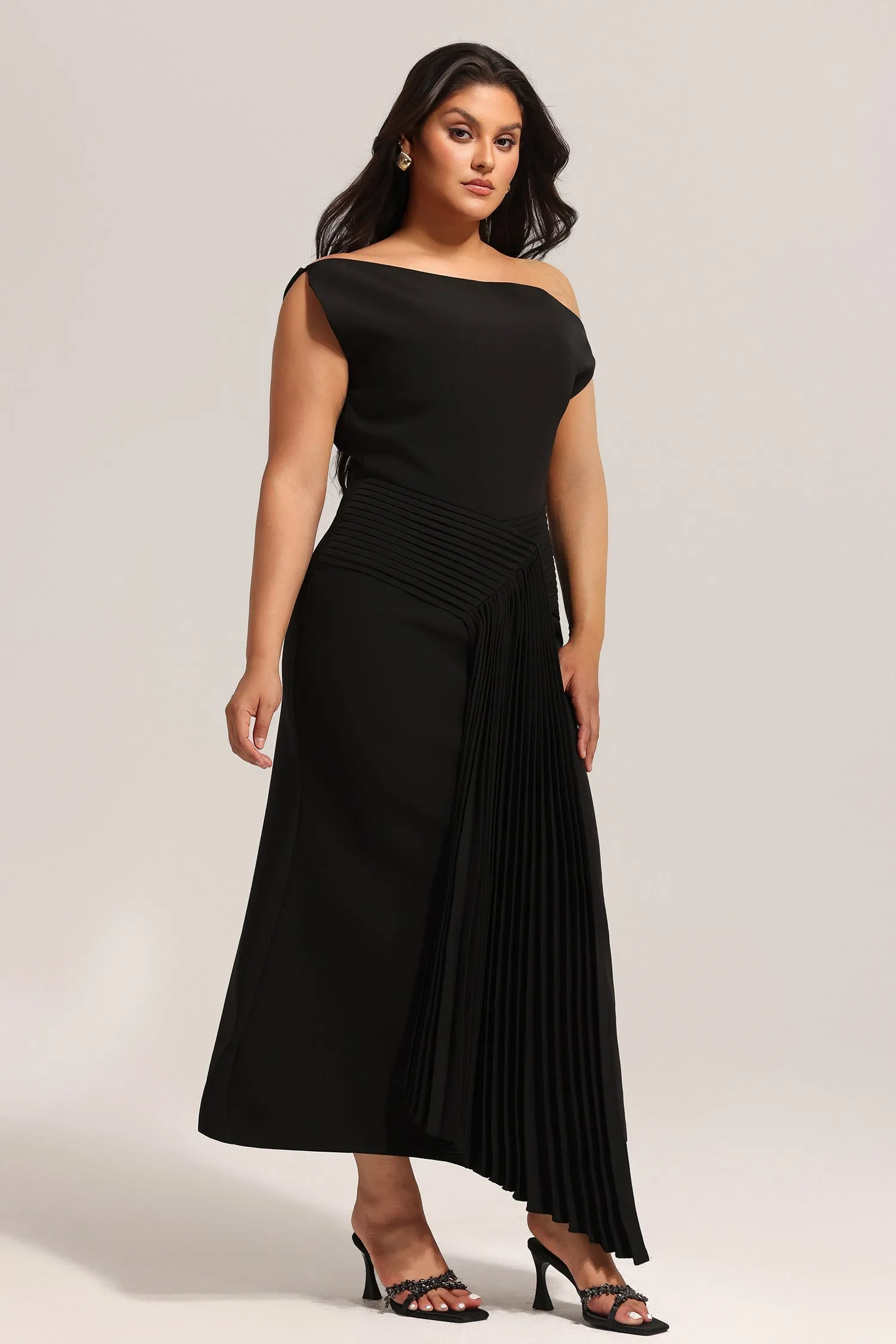 Juny Oblique Shoulder Sleeveless Folds Midi Dress by Bella Barnett sold by Goddiva product image thumbnail 3