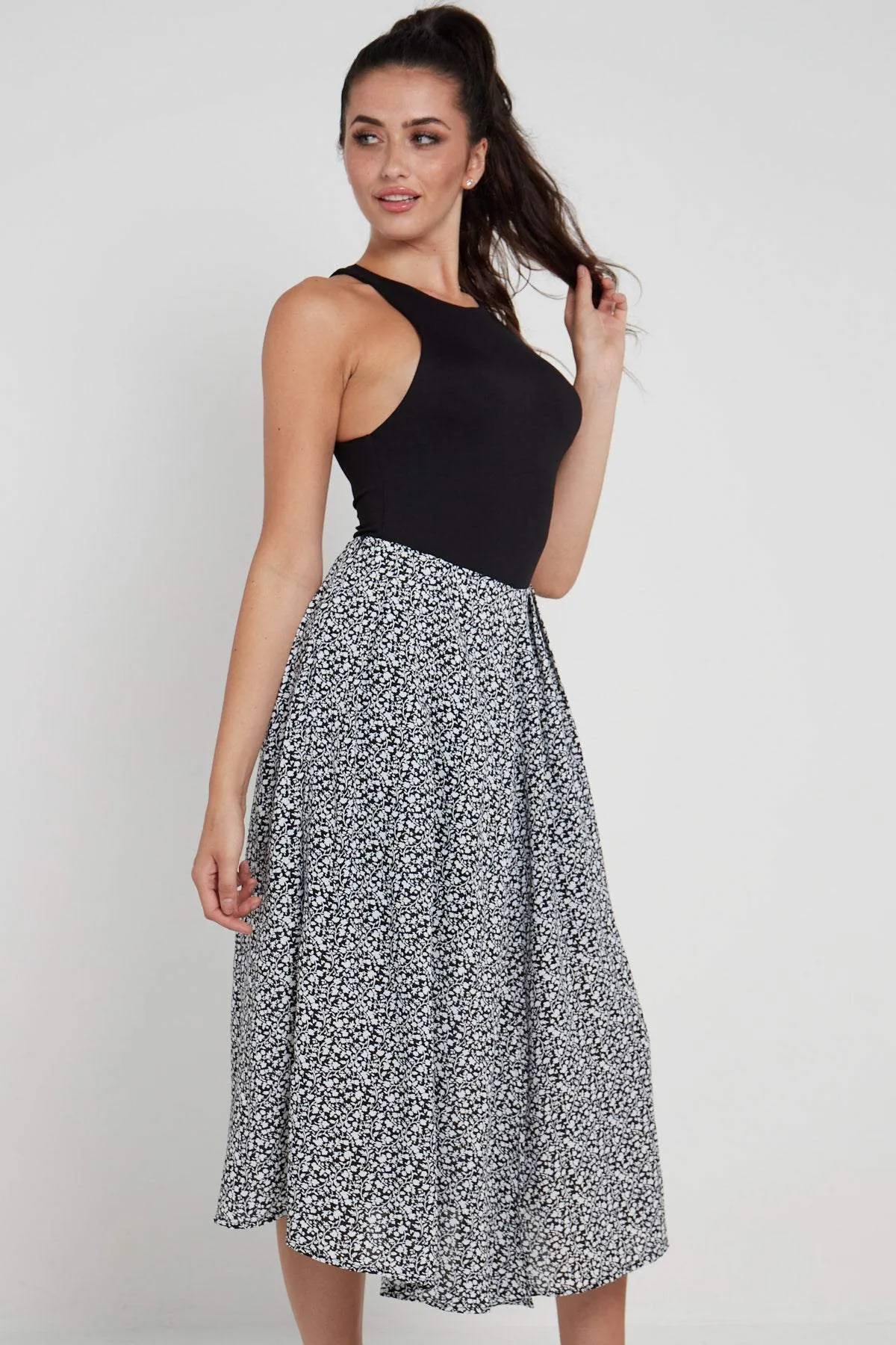 LOVE SUNSHINE Black Ditsy Printed Side Slit Pleated Midi Skirt sold by Goddiva product image thumbnail 4