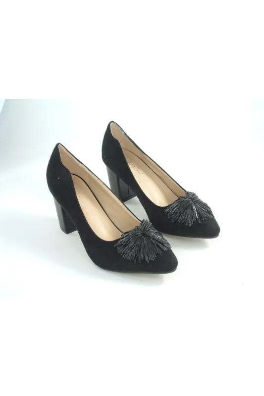 Glitz Shoes Glitz Shoes Sheena Sabatine Tassel Mid Heel Court Shoe made by Goddiva