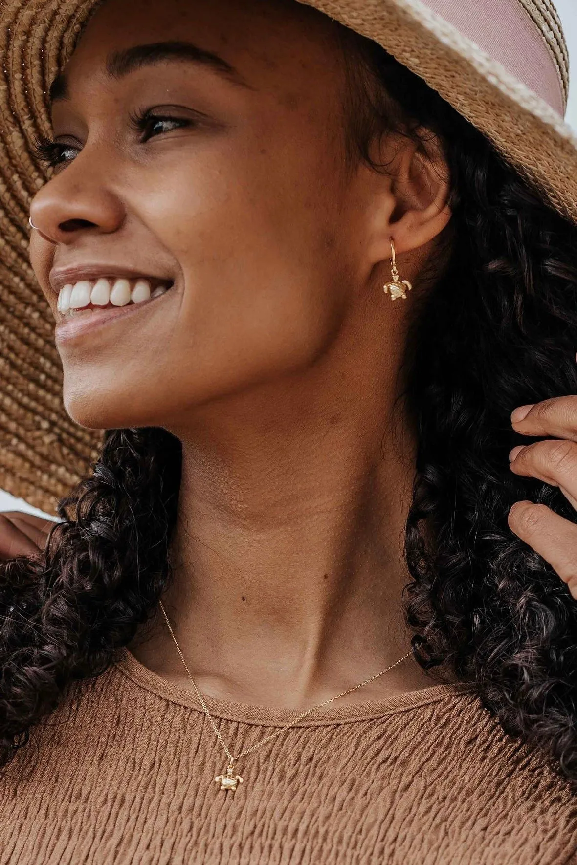 Wisteria London Moana Sea Turtle Necklace sold by Goddiva product image thumbnail 2