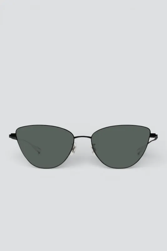 Black Ludlow Sunglasses made by EYEVAN 7285