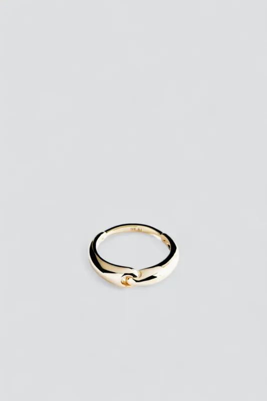 10K Gold Slim Linked Ring made by Annika Inez