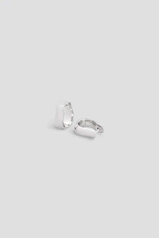Silver Small Oyster Hoops made by TOM WOOD