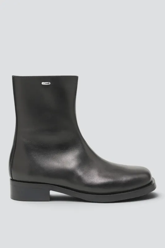 Black Camion Boot made by Our Legacy