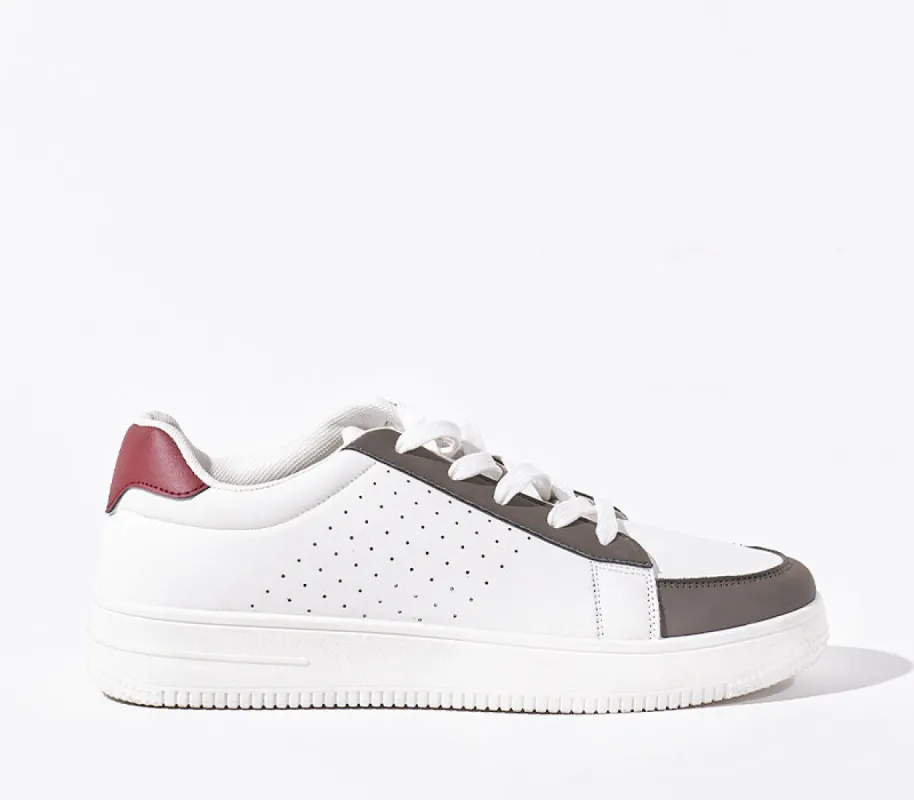 Sneaker sold by Rage