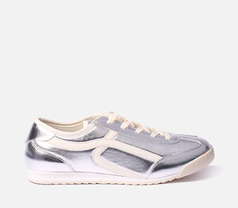 Flat Sneaker sold by Rage