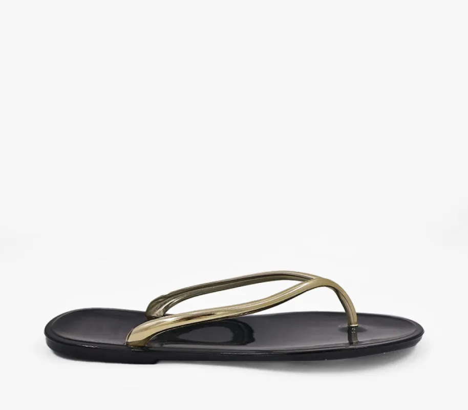 Thong sandals sold by Rage