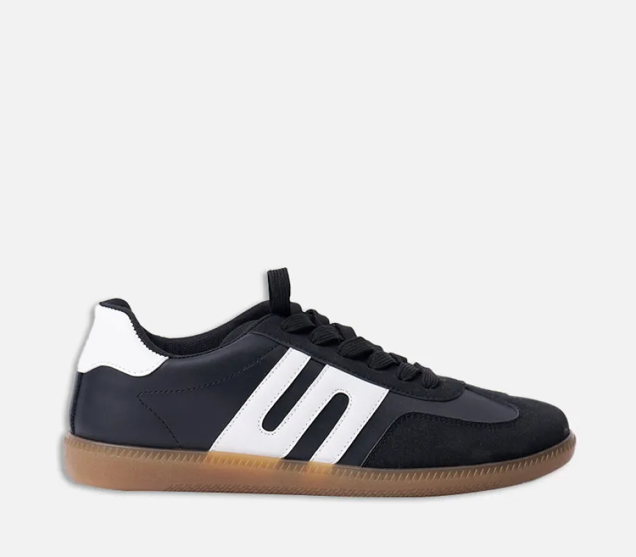 Flat Sneaker sold by Rage