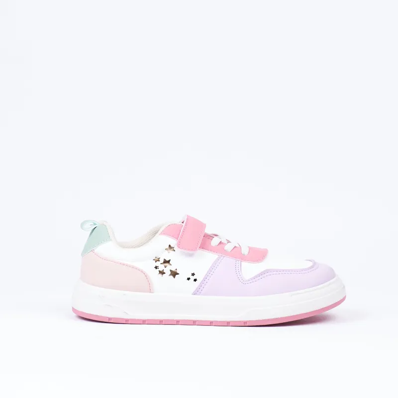 Flat Sneaker sold by Rage