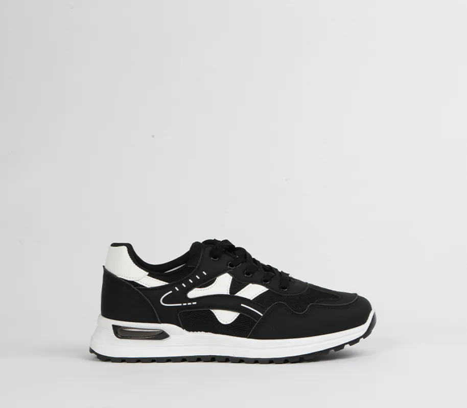 Athleisure sneaker made by Rage