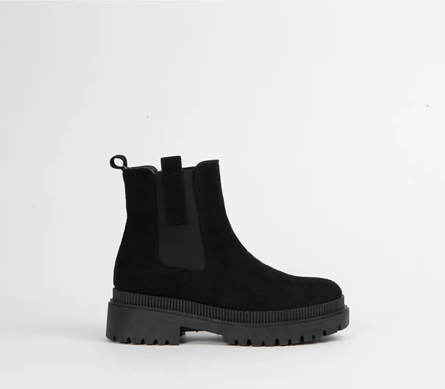 Chunky ankle boot made by Rage