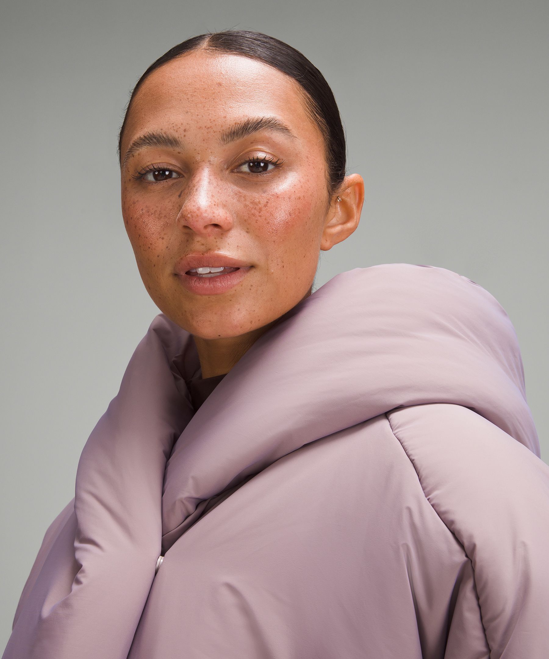 Hooded Insulated Wrap sold by Lululemon product image thumbnail 4