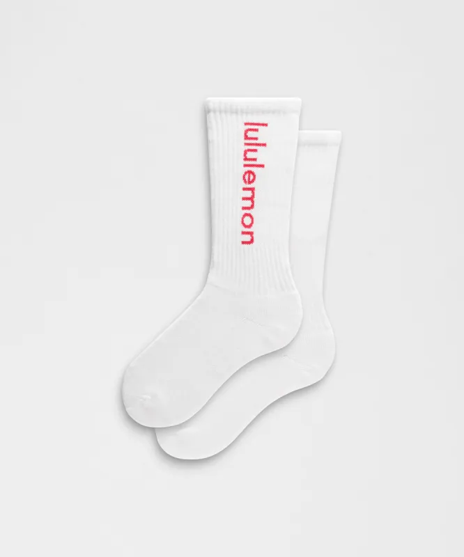Unisex Daily Essential Crew Socks *Wordmark sold by Lululemon