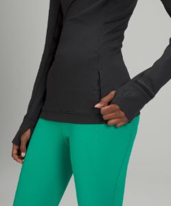 It's Rulu Run Half Zip sold by Lululemon
