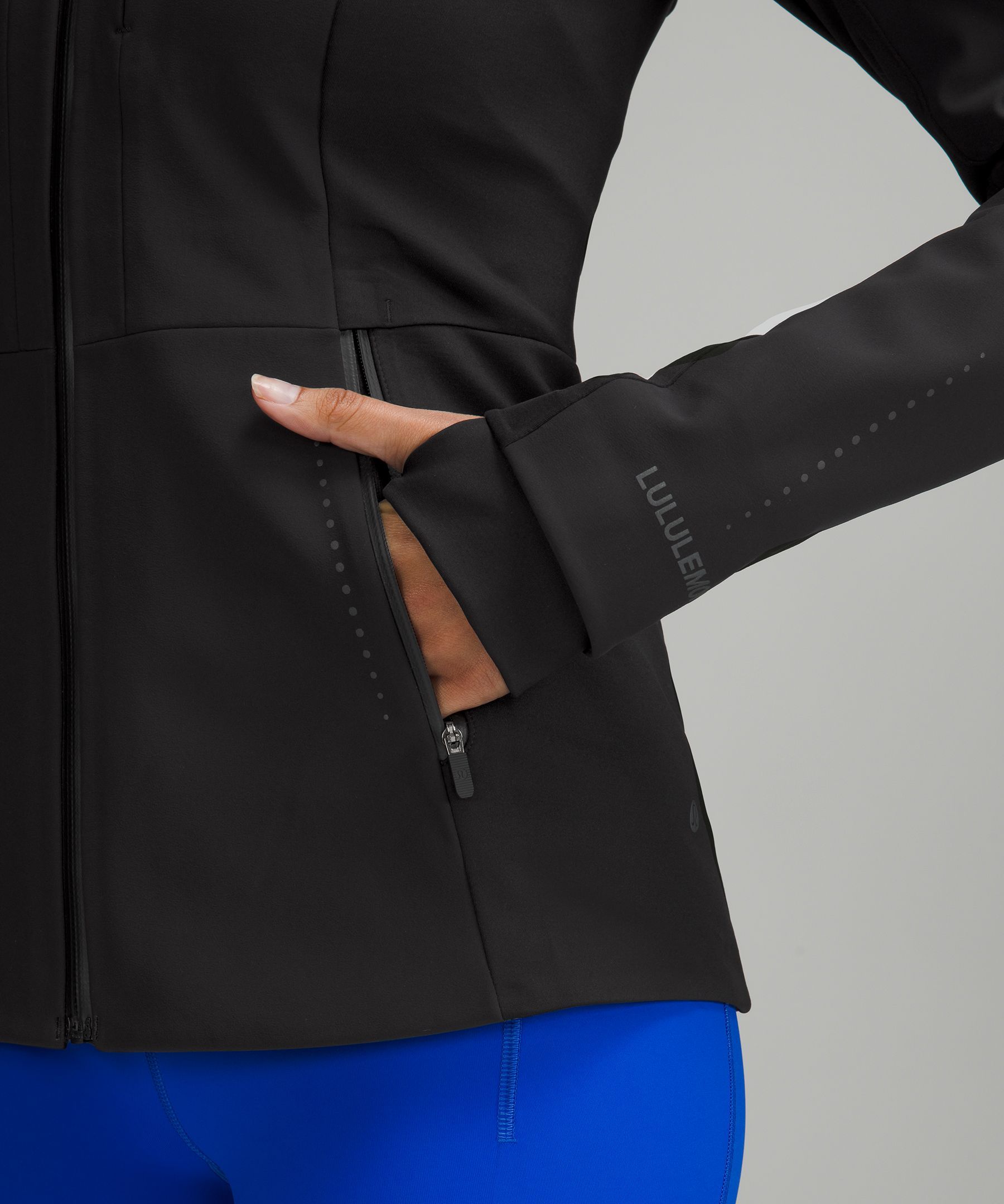 Cross Chill Jacket sold by Lululemon product image thumbnail 5