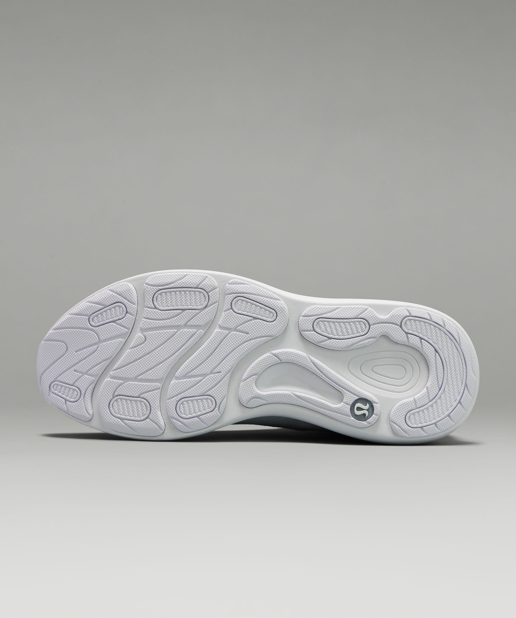 Chargefeel Mid Women's Workout Shoe sold by Lululemon product image thumbnail 7